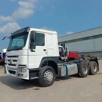 Καλή τιμή. Χρησιμοποιούμενο Sinotruk Howo 6X4 τρακτέρ φορτηγό με 10 ελαστικά και χωρητικότητα δεξαμενής καυσίμου 300-400L σε απευθείας σύνδεση
