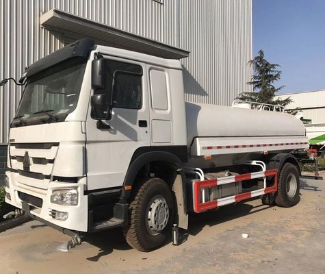 Καλή τιμή. SINOTRUCK 4X2 5CBM Υδάτινο ειδικό όχημα φορτηγό χειροκίνητο κιβώτιο ταχυτήτων τύπου 10 τόνων ονομαστικό φορτίο σε απευθείας σύνδεση